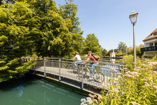 Stadtpark in-Krumbach mit Fluss Kammel